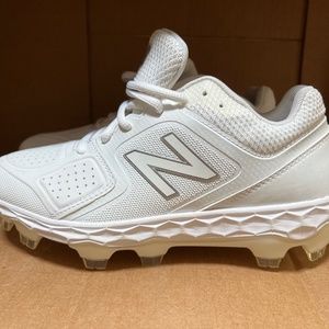 New Balance Softball Cleats